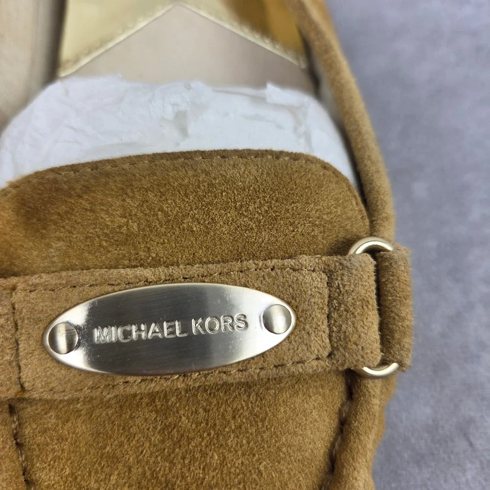 Michael Kors Tan Suede Leather Moccasin Flats Gold Logo Hardware Size 8M S2424